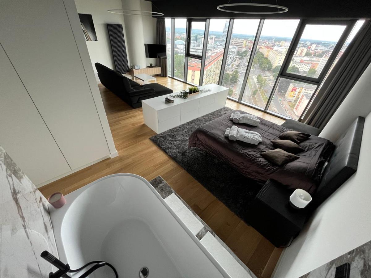 Hanza Tower - Luxurious Apartment 60M2 - 15Th Floor City View Szczecin Luaran gambar